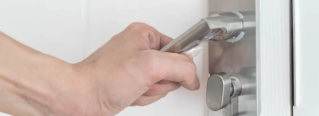 Expert Garage Door Opener Repair and Installation in Scarborough, ON