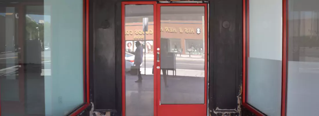 Sliding Motion Sensor Door Service in Cliffcrest, ON